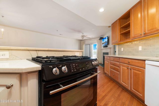 300 Midyette Street B5, Oriental, NC 28571