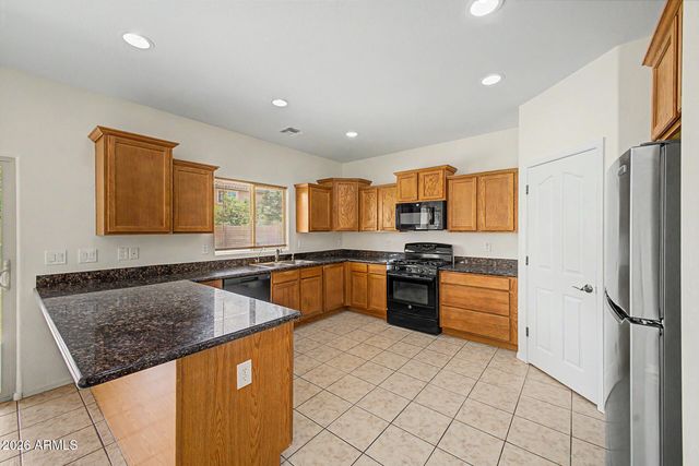 10215 E Starion Avenue, Mesa, AZ 85212