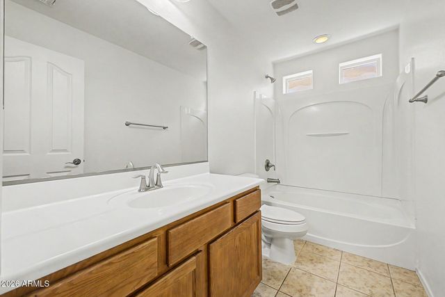 10215 E Starion Avenue, Mesa, AZ 85212