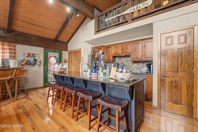 11537 Cedar Drive, Garfield, AR 72732