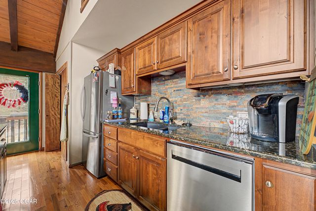 11537 Cedar Drive, Garfield, AR 72732