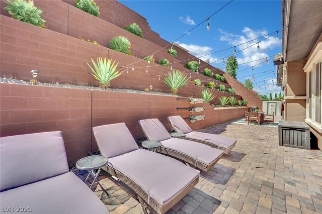 5523 Kyle Peak Court, Las Vegas, NV 89135