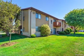7624 Manor Circle, Westland, MI 48185
