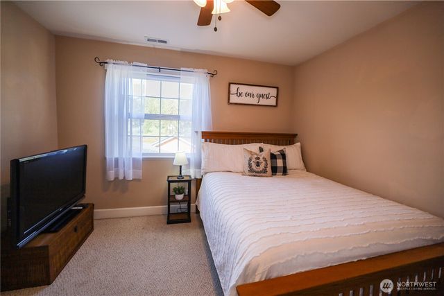 2025 Panama Avenue, Hoquiam, WA 98550