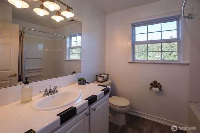 2025 Panama Avenue, Hoquiam, WA 98550