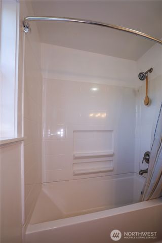 2025 Panama Avenue, Hoquiam, WA 98550