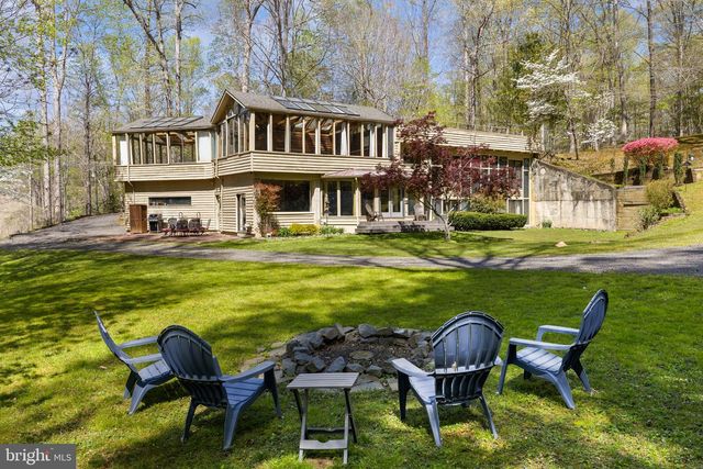 6251 ROKEBY LN, King George, VA 22485