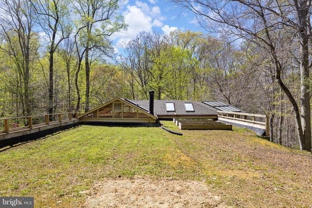 6251 ROKEBY LN, King George, VA 22485
