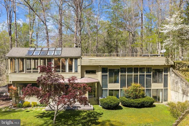 6251 ROKEBY LN, King George, VA 22485