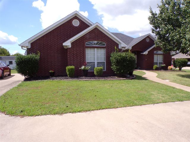 620 Texas Highway 11 E, Sulphur Springs, TX 75482
