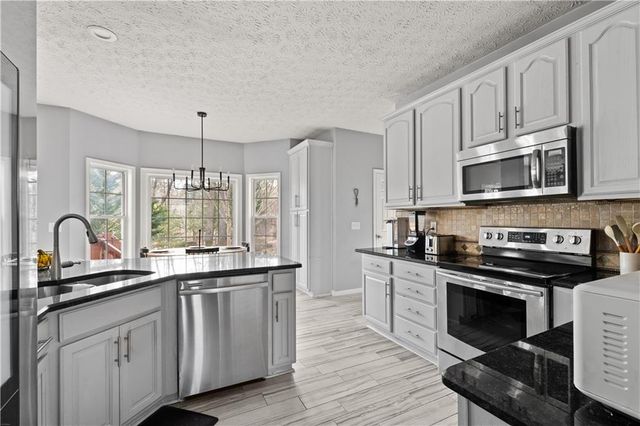 8601 Flint Hill Road, Douglasville, GA 30135