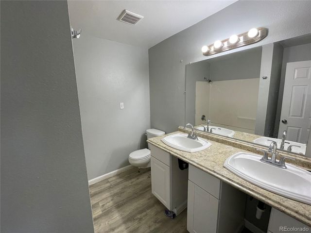 1590 Clinton 202, Denver, CO 80010