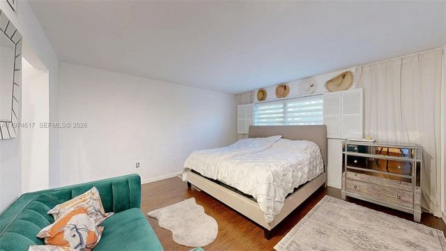 3860 NE 170th Street 310, North Miami Beach, FL 33160