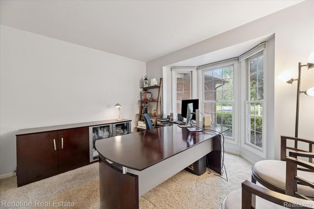 2841 Treyburn Lane, West Bloomfield Charter Township, MI 48324