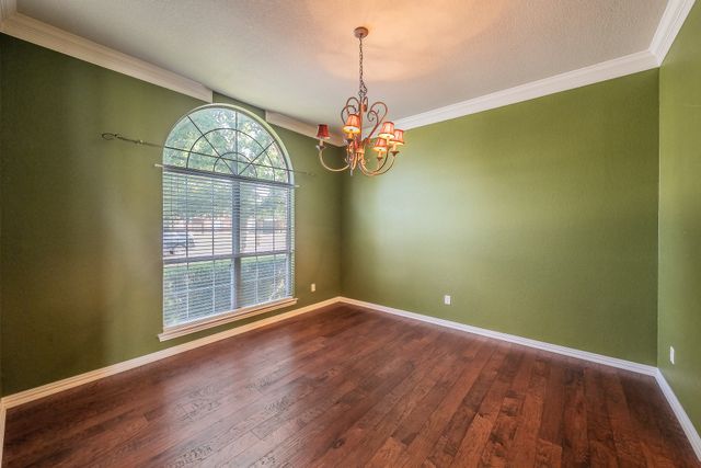8152 Vine Wood Drive, North Richland Hills, TX 76182