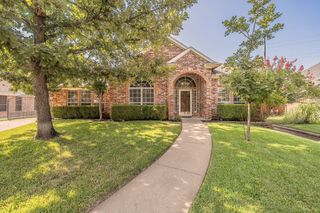 8152 Vine Wood Drive, North Richland Hills, TX 76182