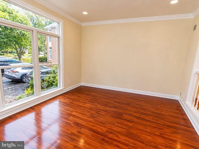 1110 ARCOLA AVE, Silver Spring, MD 20902