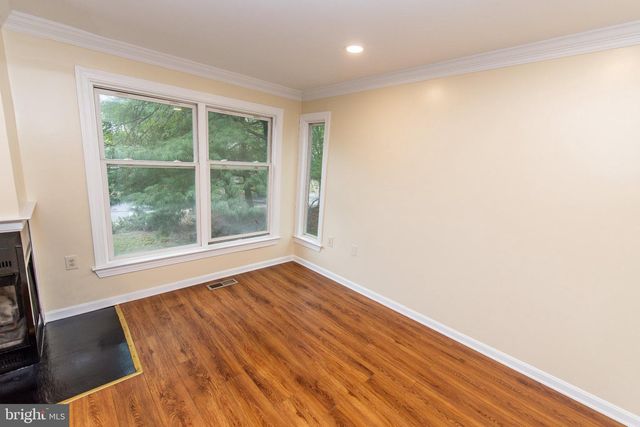 1110 ARCOLA AVE, Silver Spring, MD 20902