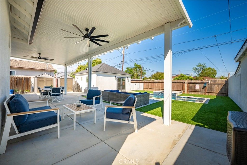 Image 58 of property listing at 3246 N Marwick, Long Beach, CA 90808