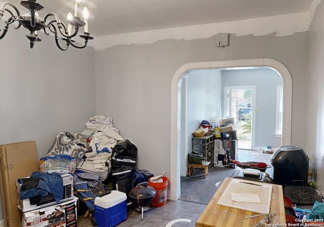 615 Avant Ave, San Antonio, TX 78210