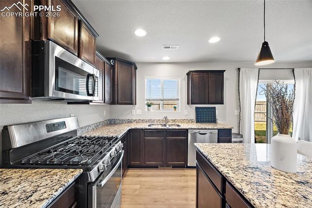 11482 Moonrock Heights, Peyton, CO 80831