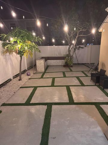 11747 NW 12th Street, Pembroke Pines, FL 33026