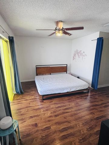 11747 NW 12th Street, Pembroke Pines, FL 33026