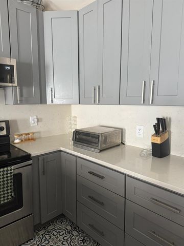 11747 NW 12th Street, Pembroke Pines, FL 33026
