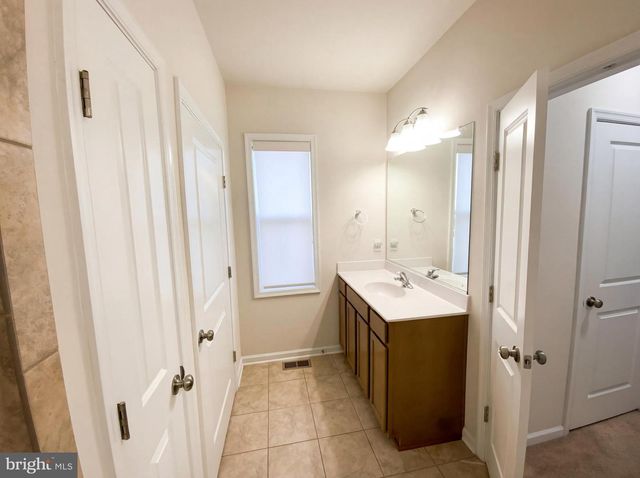 11708 ROBIN WOODS CIR, Spotsylvania, VA 22551