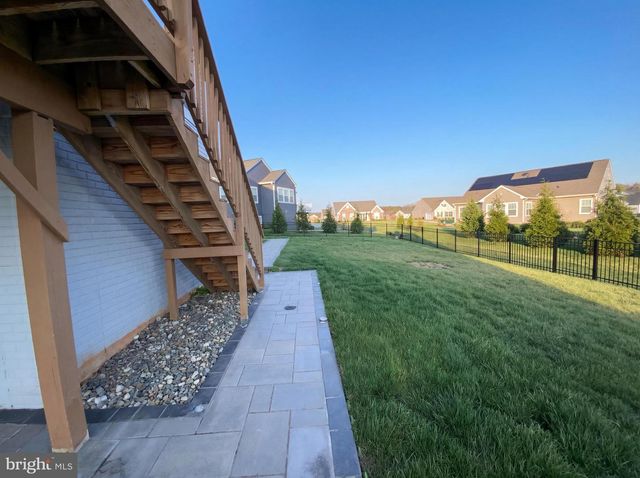 11708 ROBIN WOODS CIR, Spotsylvania, VA 22551