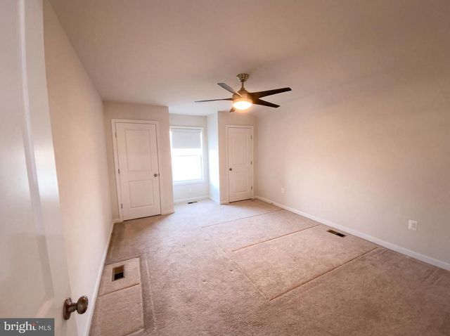 11708 ROBIN WOODS CIR, Spotsylvania, VA 22551