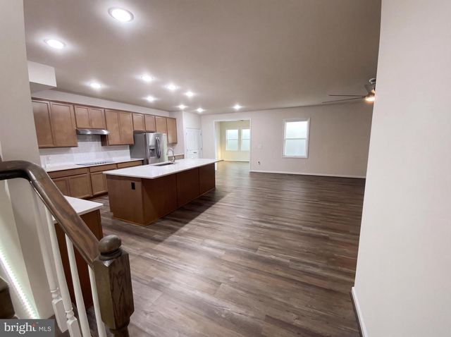 11708 ROBIN WOODS CIR, Spotsylvania, VA 22551
