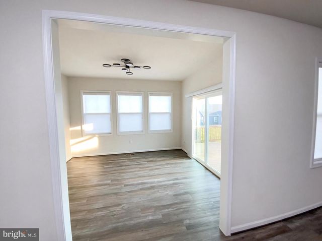 11708 ROBIN WOODS CIR, Spotsylvania, VA 22551
