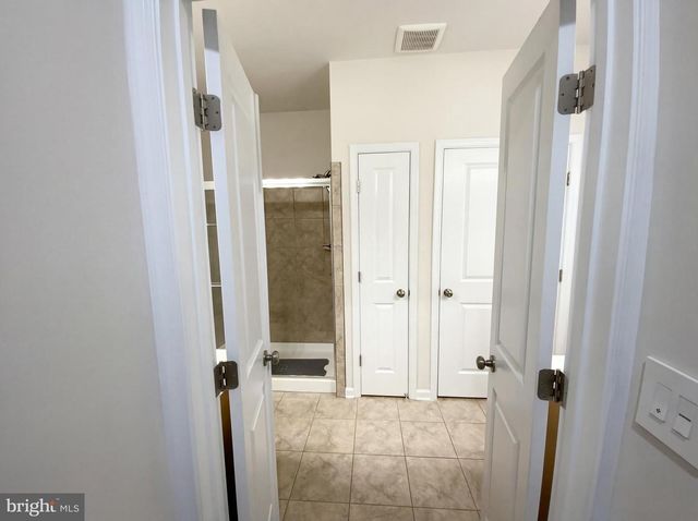 11708 ROBIN WOODS CIR, Spotsylvania, VA 22551