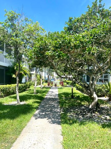 2201 NE 66th Street 1306, Fort Lauderdale, FL 33308