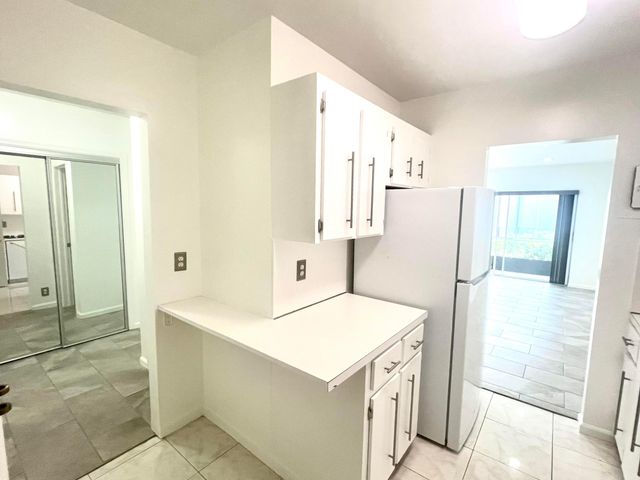 2201 NE 66th Street 1306, Fort Lauderdale, FL 33308