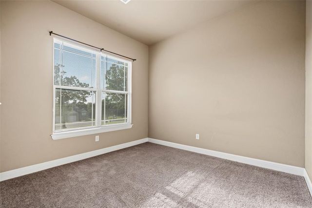 9015 Tall Oaks Drive, Guthrie, OK 73044