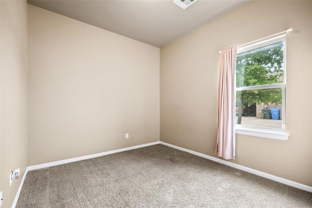 9015 Tall Oaks Drive, Guthrie, OK 73044