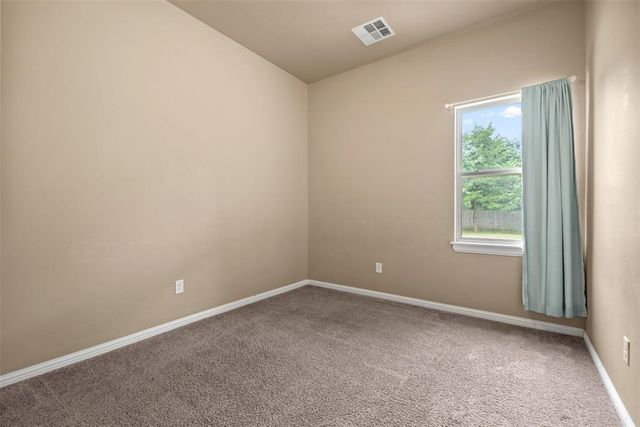 9015 Tall Oaks Drive, Guthrie, OK 73044