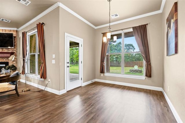 9015 Tall Oaks Drive, Guthrie, OK 73044