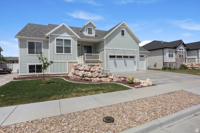 3636 W 910 S, Syracuse, UT 84075