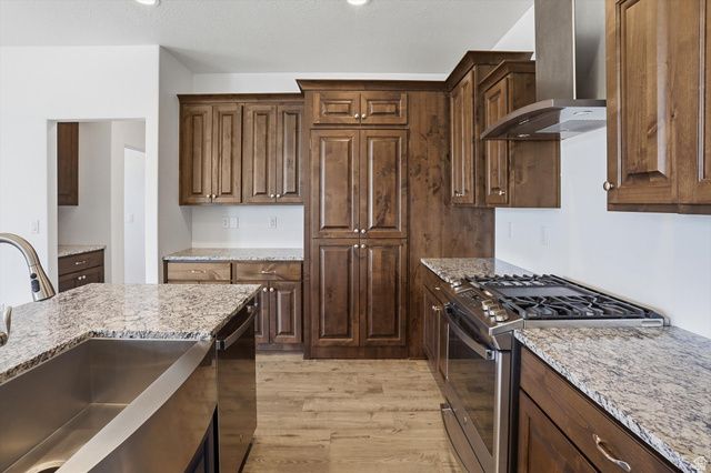 3636 W 910 S, Syracuse, UT 84075
