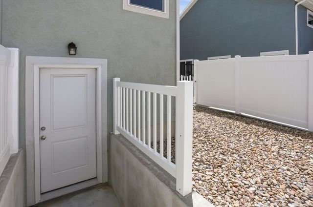 3636 W 910 S, Syracuse, UT 84075