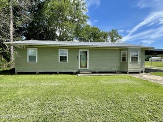 1046 Lynn Hardy Road, Arnaudville, LA 70512