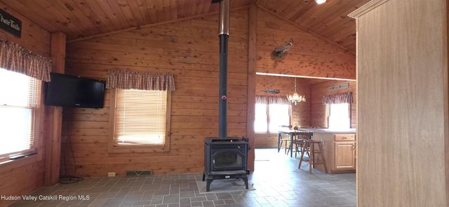 881 Route 402, Westerlo, NY 12193