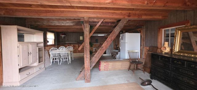 881 Route 402, Westerlo, NY 12193