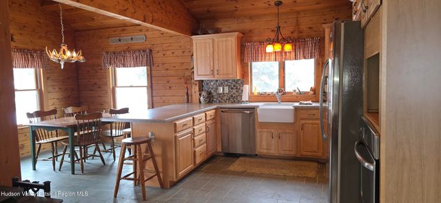 881 Route 402, Westerlo, NY 12193