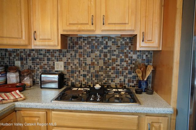 881 Route 402, Westerlo, NY 12193