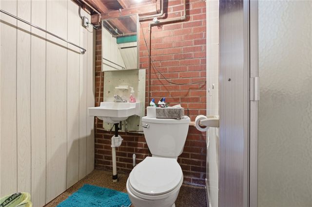 1615 Polk Street, Aliquippa, PA 15001