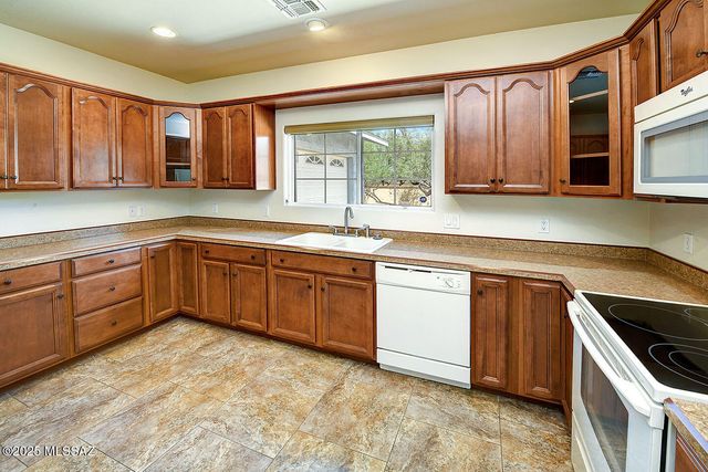 3447 N Olsen Avenue, Tucson, AZ 85719